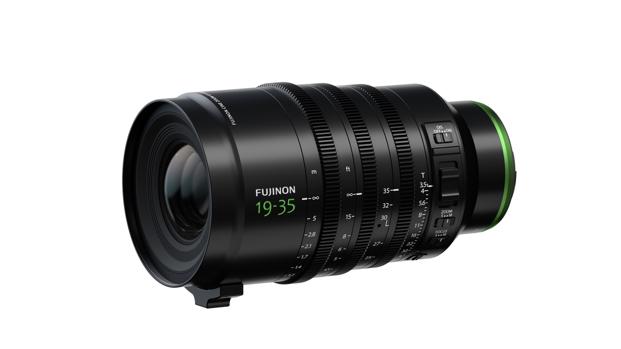 Fujifilm GF19-35mmT3.5 PZ OIS WR Announced